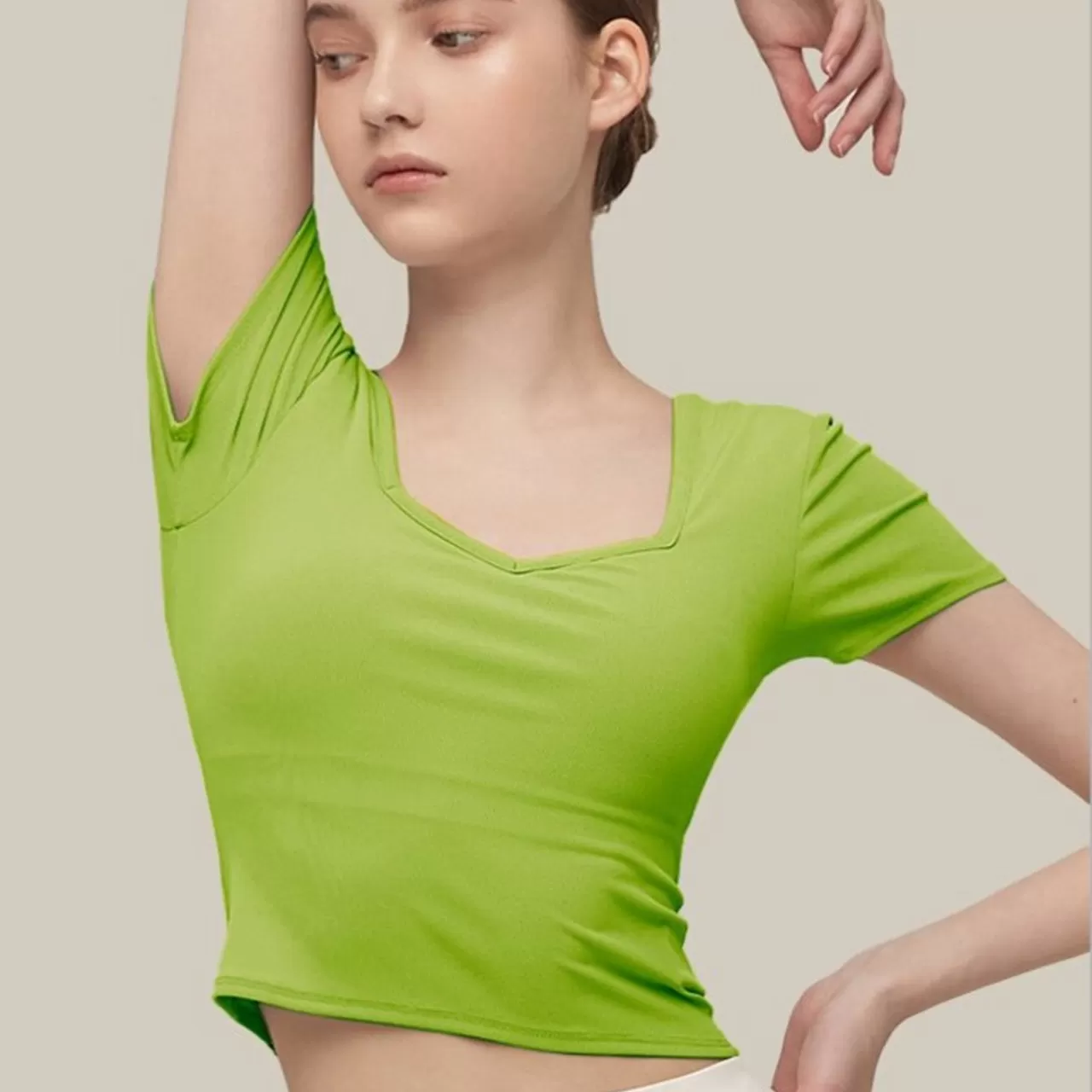Premium slimming yoga short sleeve Pilates training running sports top with cheat pads women